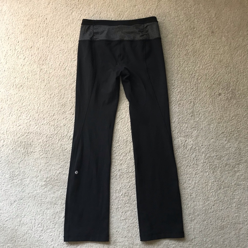 Black and Gray straight leg Lululemon pants